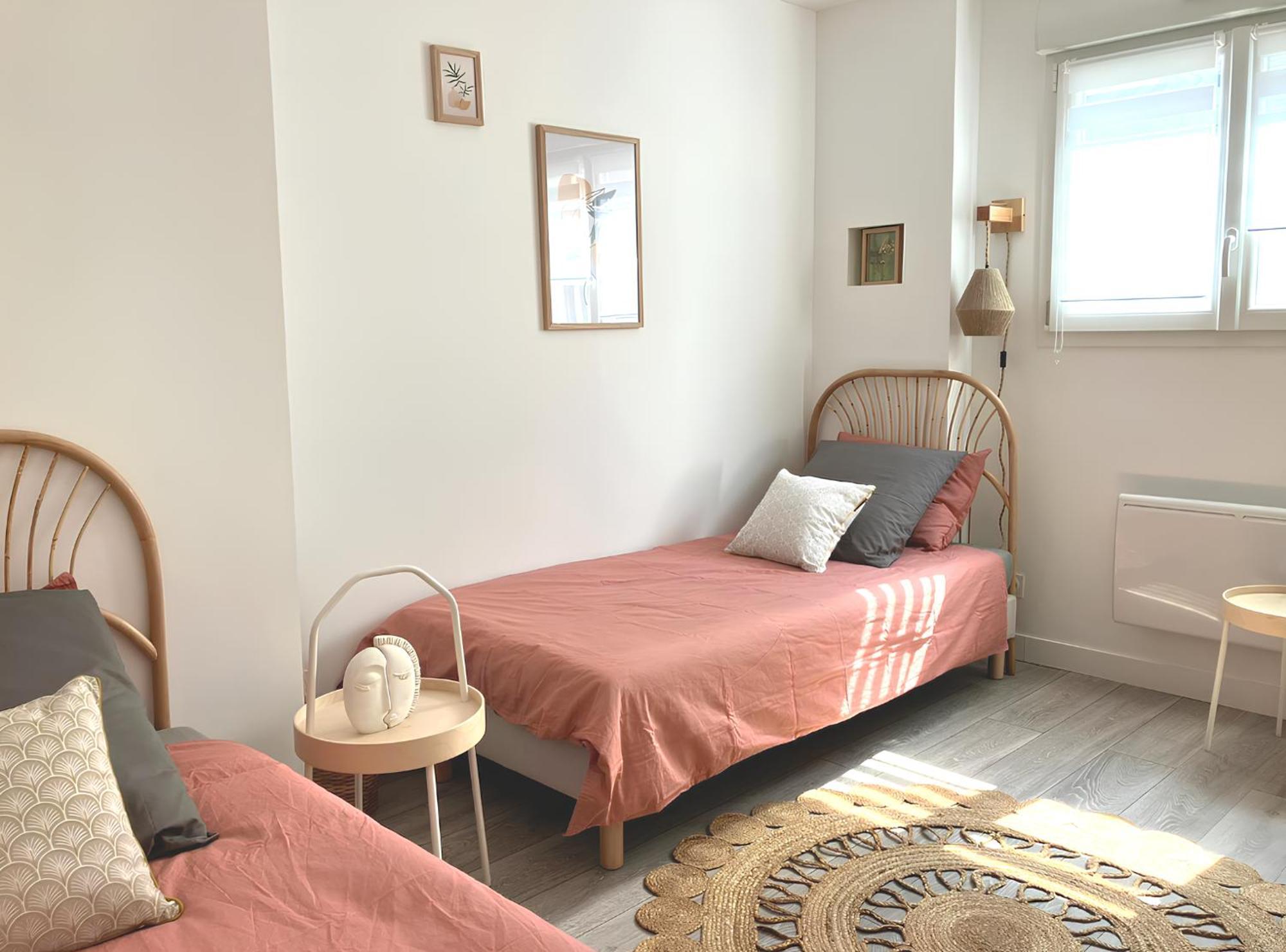 Dewailly, 2 Chambres, 3 Lits, Elegant, 700M Centre Ville Amiens Exteriör bild